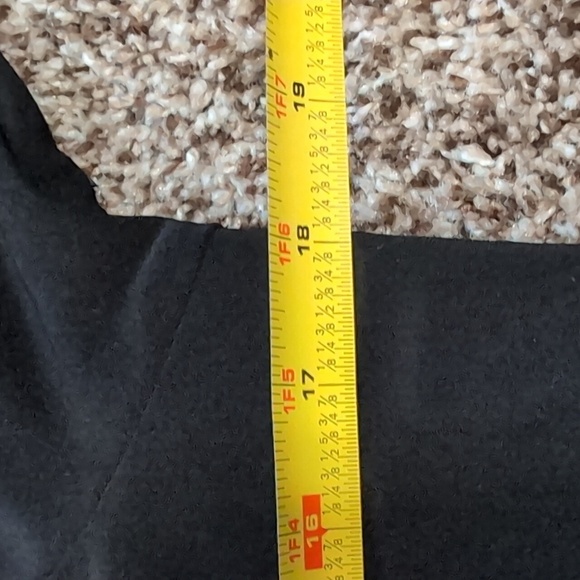 Sympli Asymmetrical Flowy Top Tunic Shoulder Cut out 3/4 sleeve Size 8 - Picture 7 of 12